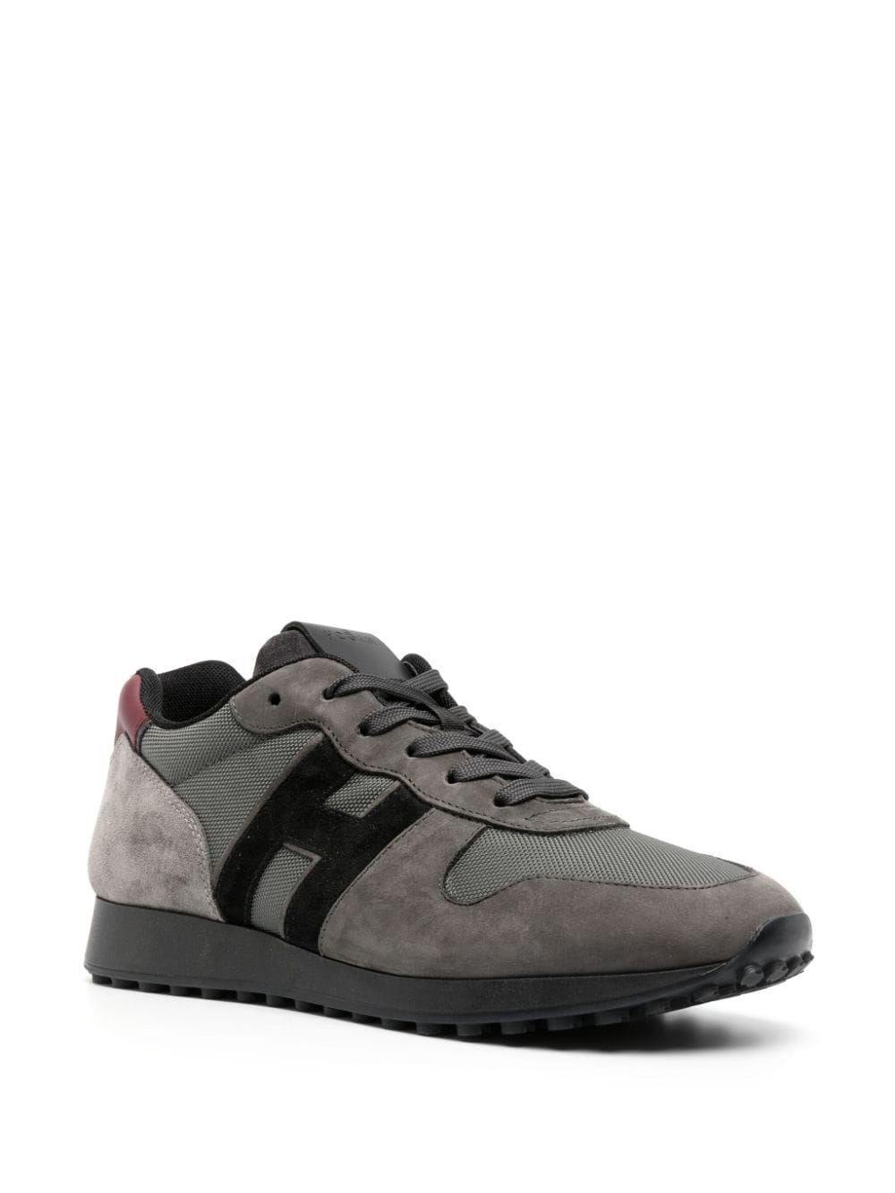 SNEAKER H383 GRIS DETALLES NEGROS