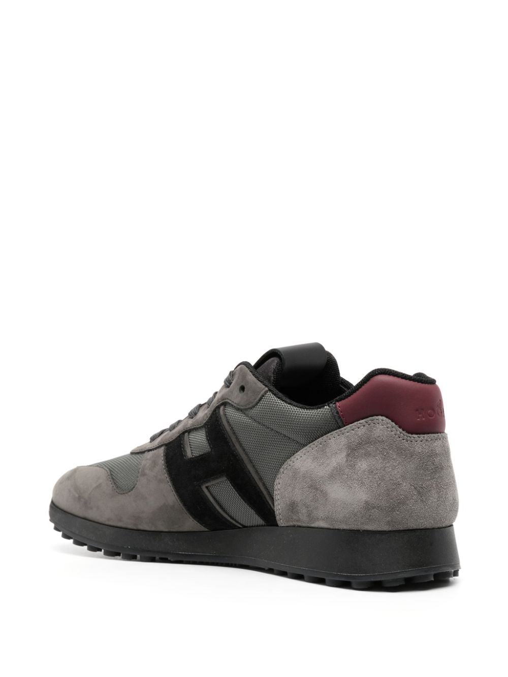 SNEAKER H383 GRIS DETALLES NEGROS