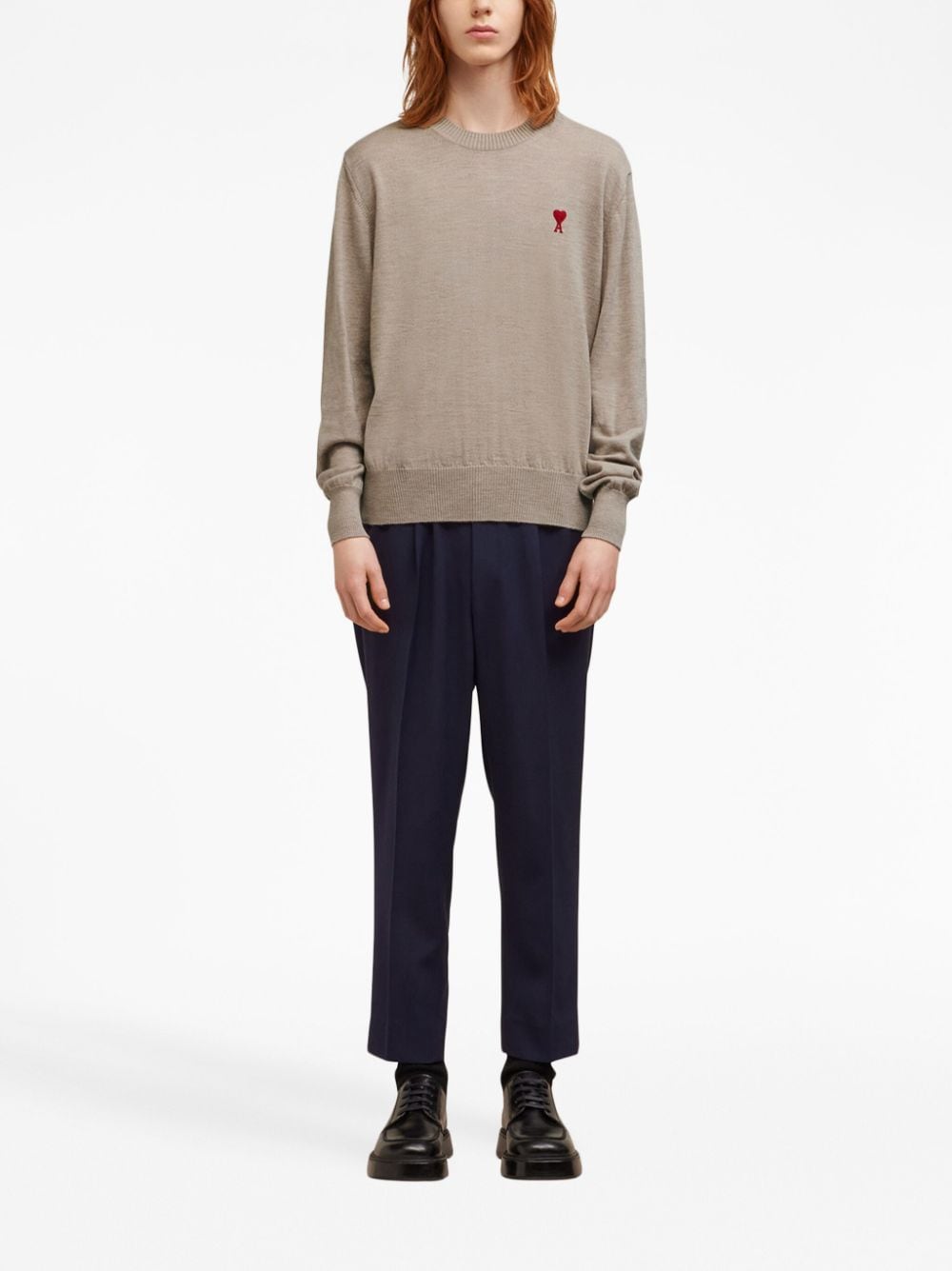 SUETER BEIGE LOGO ROJO