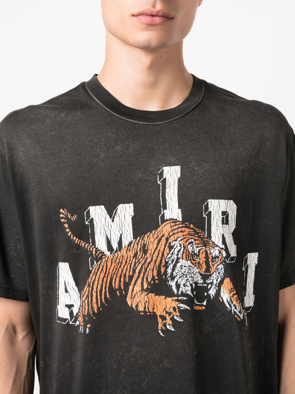 CAMISETA MC VINTAGE NEGRA TIGRE LOGO