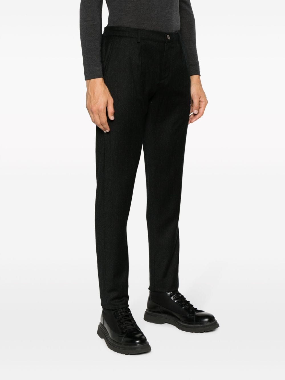 PANTALON SPORT NEGRO MICRODIBUJO