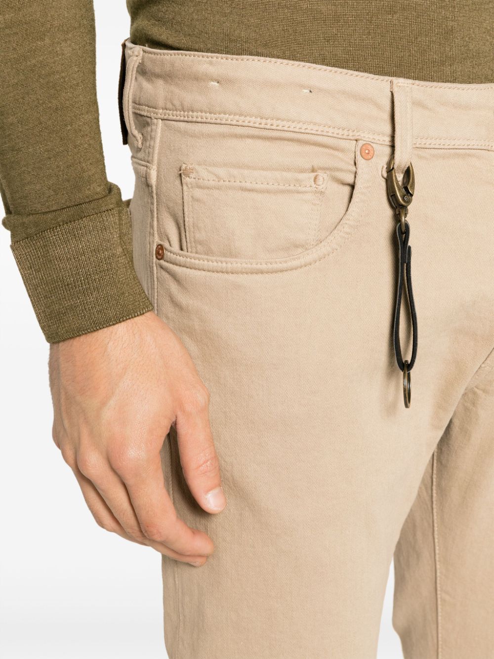 PANTALON 5P CAMEL ETIQUETA MARRON