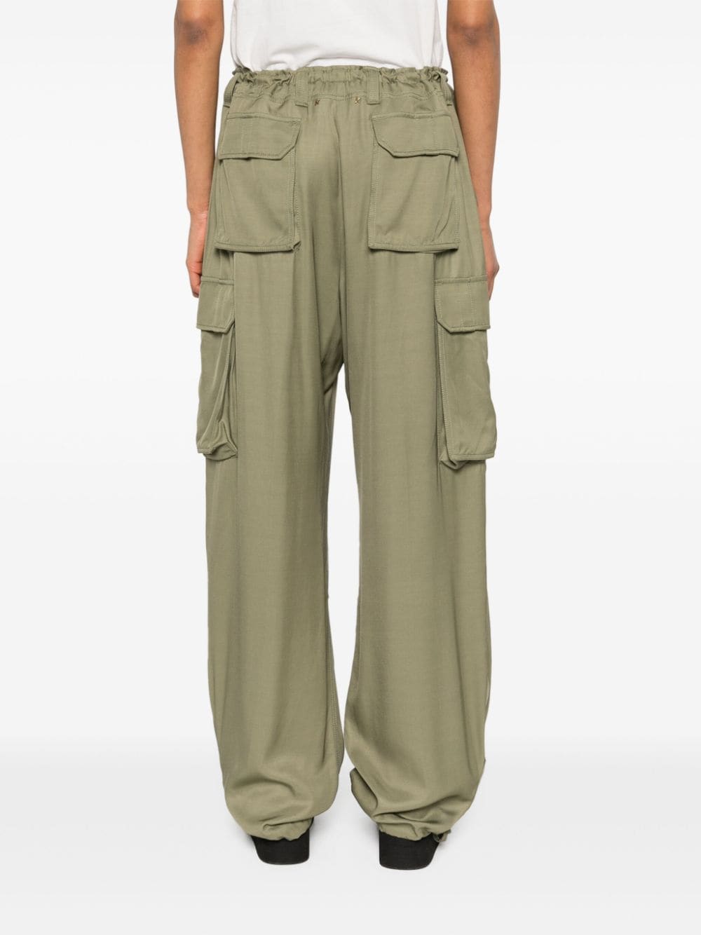 PANTALON CARGO VERDE MILITAR ANCHO