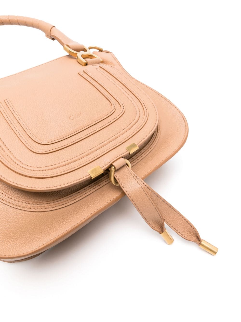 BOLSO MARCIE BEIGE OSCURO DET DORADOS