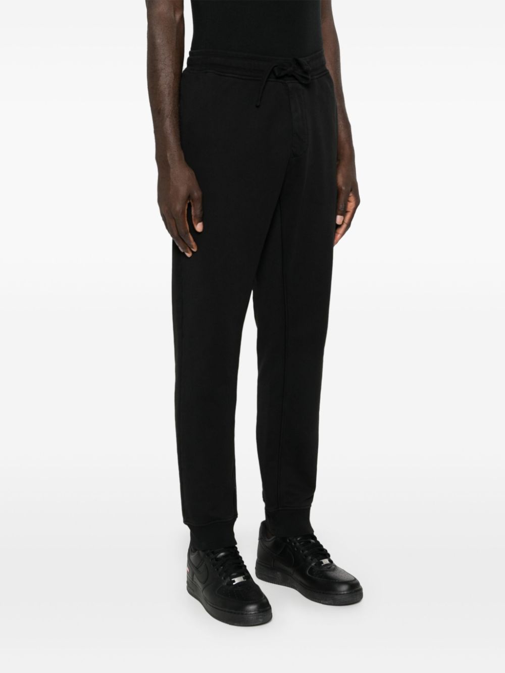 PANTALON JOGGING NEGRO BOLSILLO LATERAL