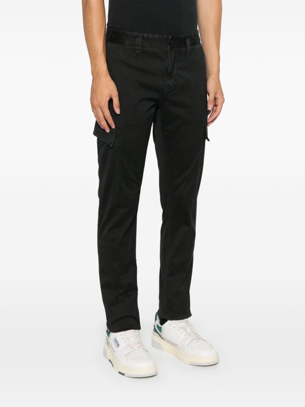 PANTALON CARGO NEGRO WASHED