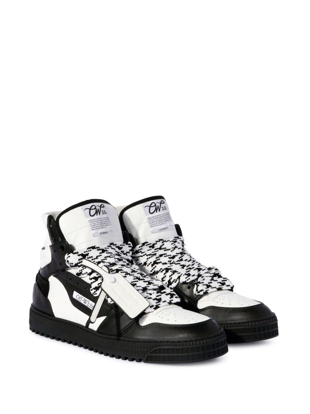 SNEAKER ABOTINADO OFF COURT NEGRO BLANCO