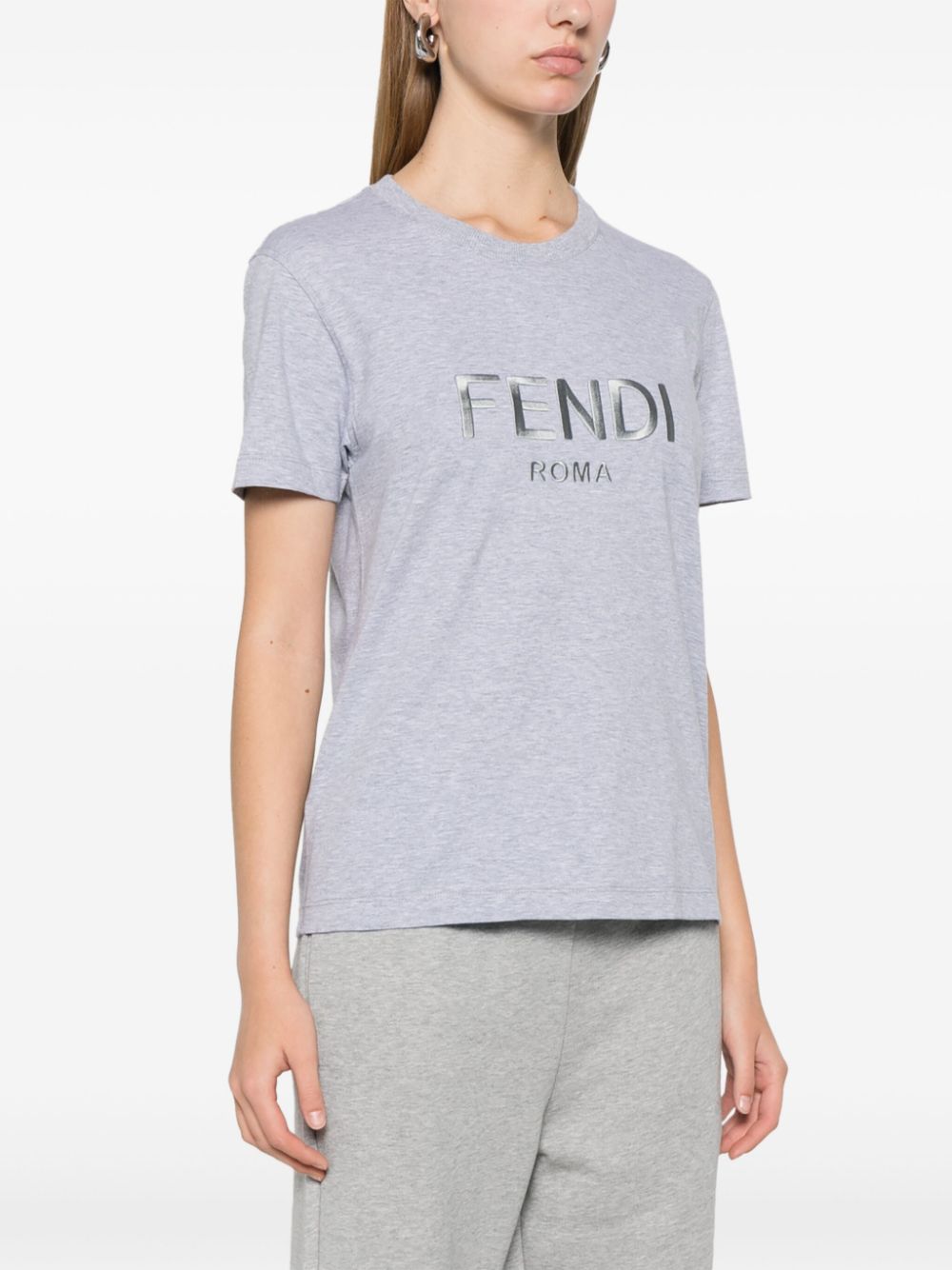 CAMISETA MC GRIS LOGO BORDADO FENDI ROMA