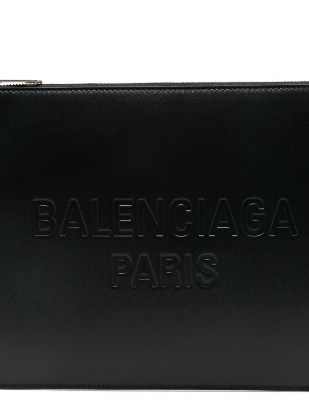 POUCH NEGRO LOGO RELIEVE ZIP METALICO