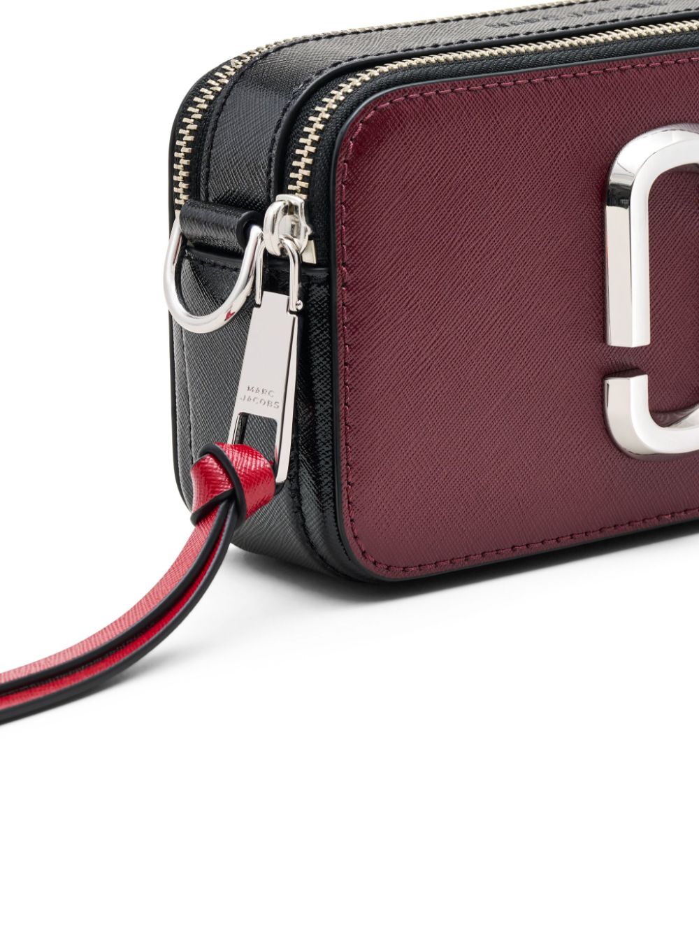 CROSSBODY SNAPSHOT PIEL GRANATE NEGRO