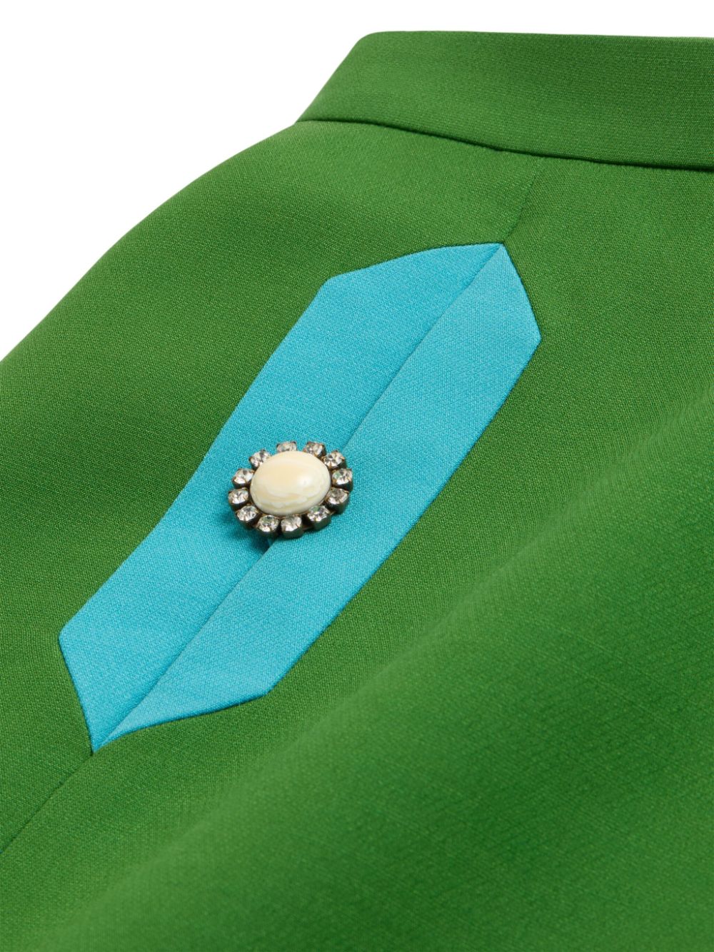 FALDA CORTA VERDE DETALLE BROCHES