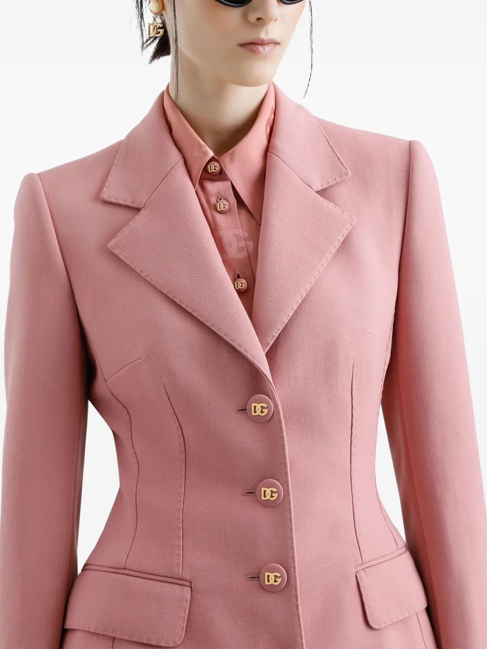 CHAQUETA ROSA CORTA 4 BOTONES