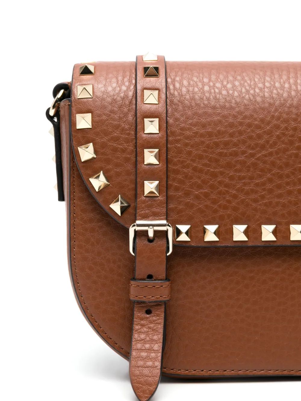 CROSSBODY ROCKSTUD CAMEL TACHAS DORADAS