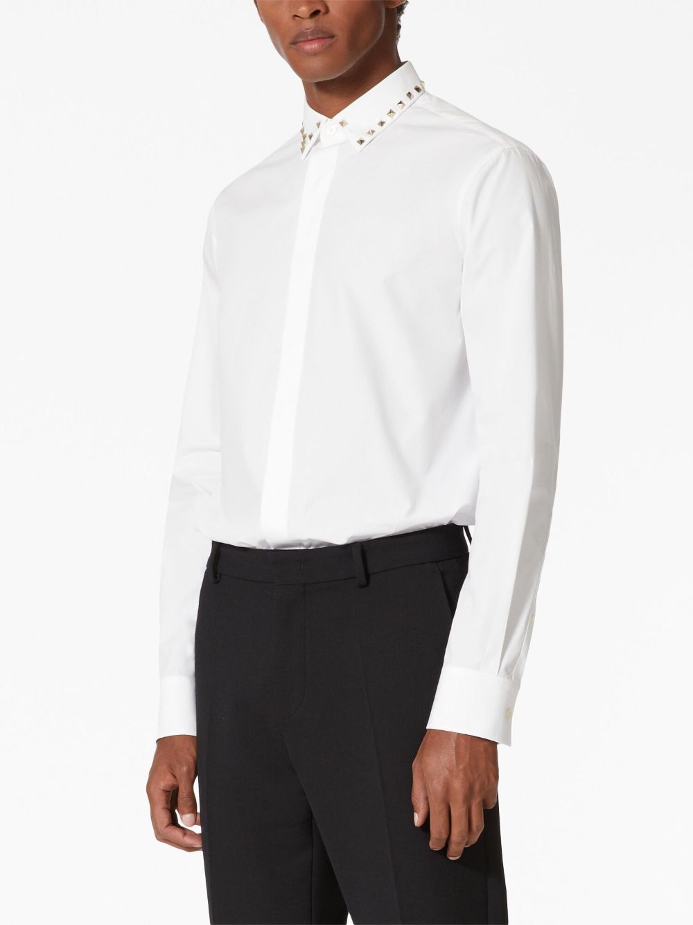 CAMISA BLANCA TACHAS DORADAS CUELLO