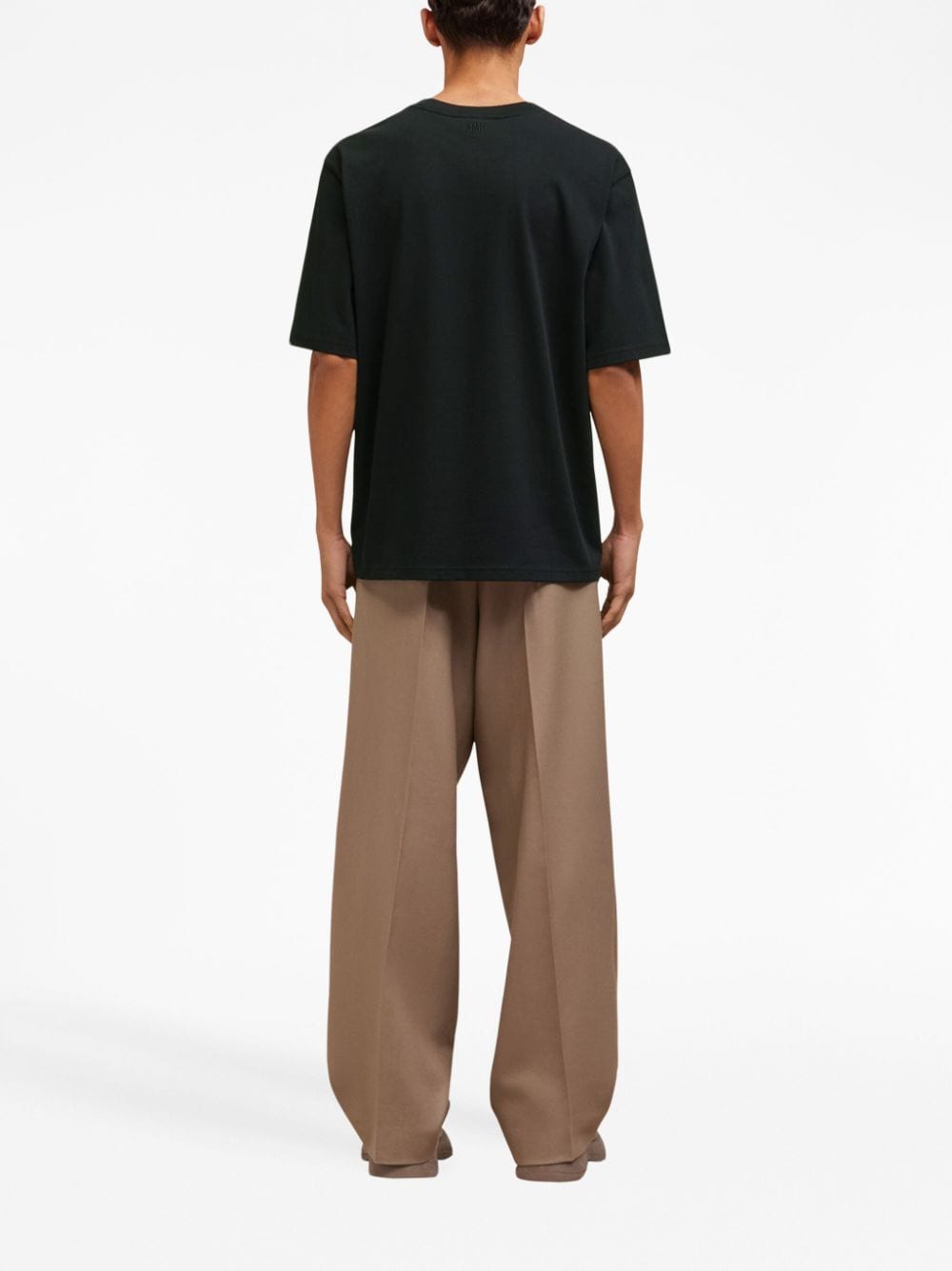 CAMISETA MC NEGRA LOGO ROJO