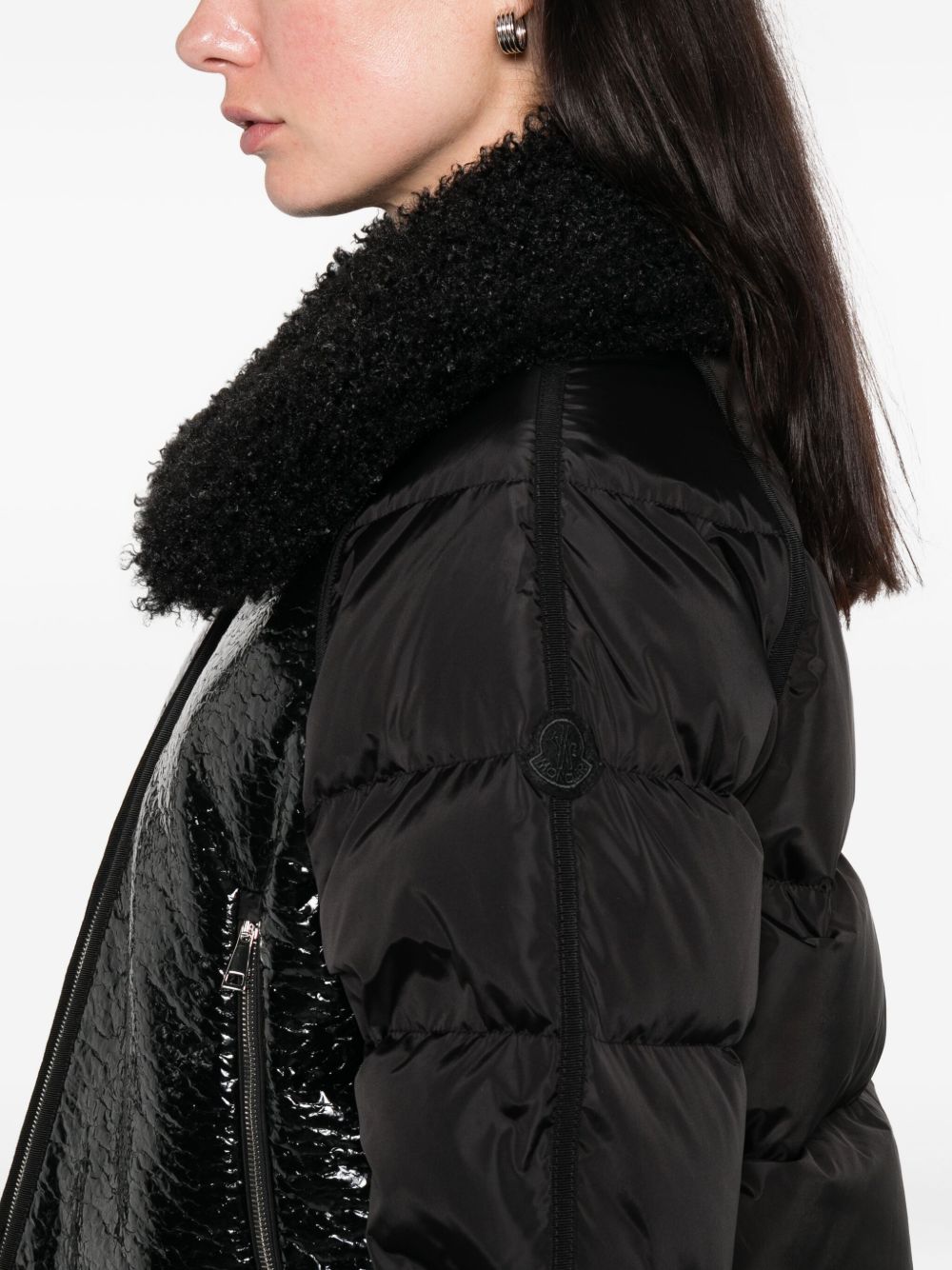 CAZADORA RUBROUK NEGRA CUELLO PELO